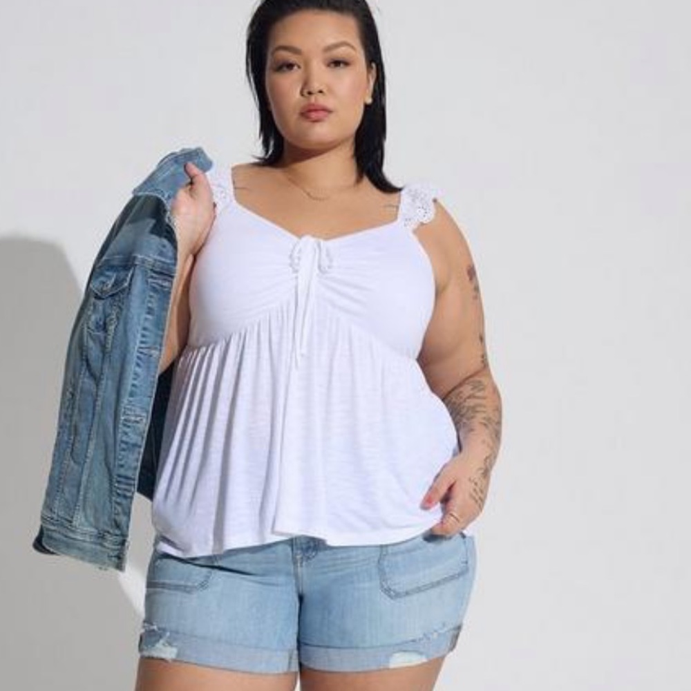 Torrid Size 1 White Slub Sweetheart Ruffle Eyelet Shoulder Tie Detail Tank NWT